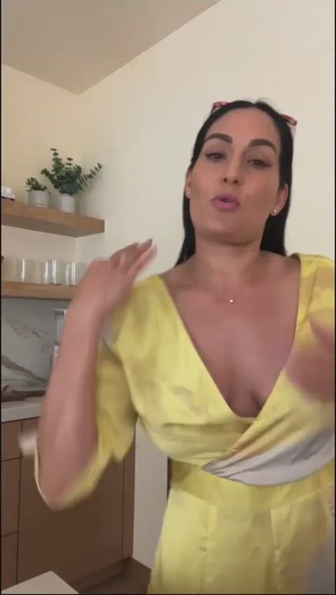 celebrity nikki peach sexy clip