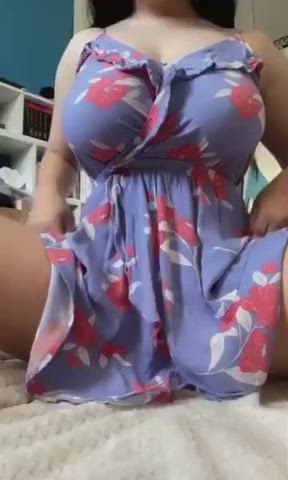Big Tits Solo Cute clip