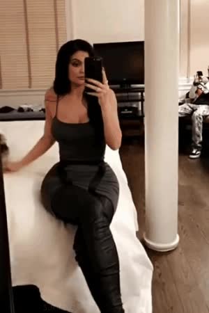 Kylie Jenner clip