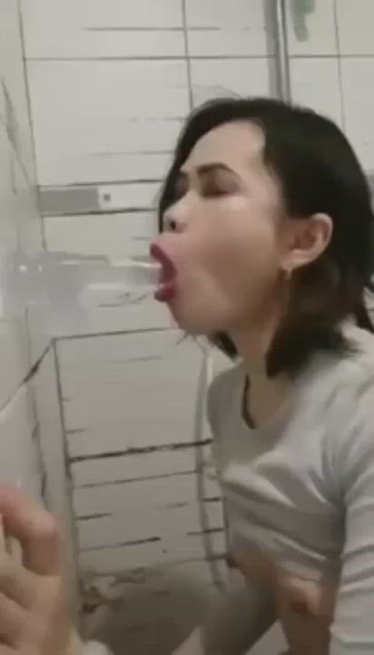 Asian Blowjob Deepthroat Huge Dildo Throat Fuck Porn GIF by reddeyes.... DOES ANYONE