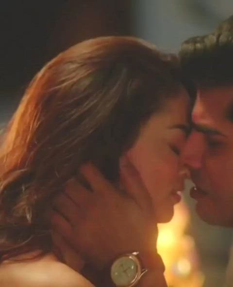 Sandeepa Dhar Kissing scene