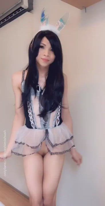 Asian Smile Teasing Trans clip