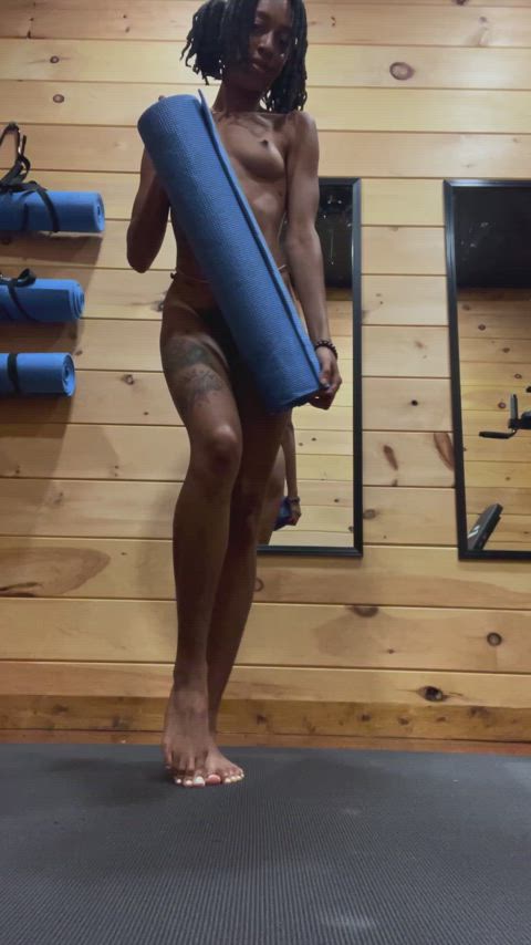 ass ebony fit fitness flexible gym public riding twerking yoga clip