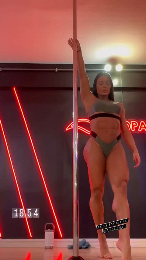 ass big ass big tits brazilian celebrity muscular girl pole dance sexy clip