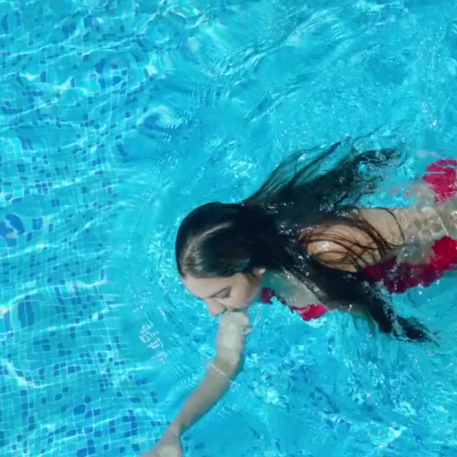 Amateur Bikini clip