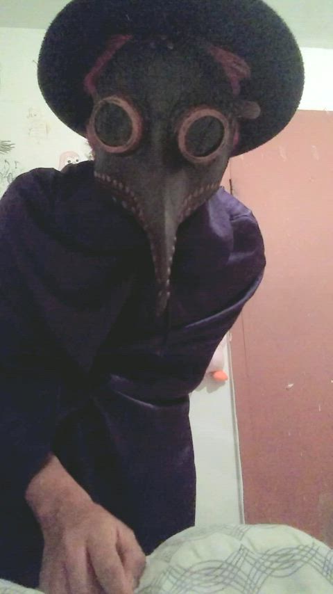 Anyone missed the Plague doctor mask? (19 y/o)