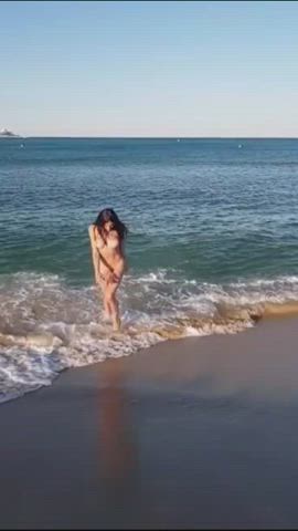 Slow-mo on the beach