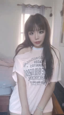 asian babe cute onlyfans clip