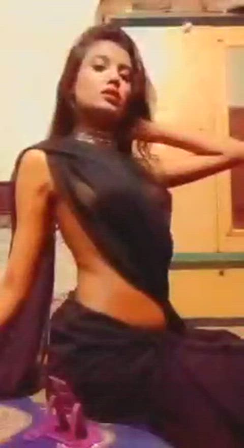 desi nude saree tiktok clip