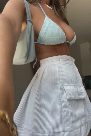 Bikini Bra Brunette Cleavage Model clip