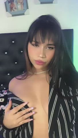 camgirl eye contact latina seduction sensual teen teens webcam clip
