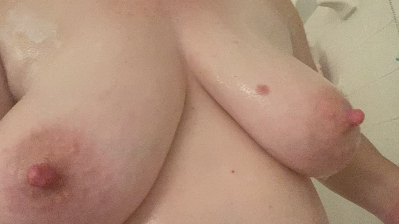 My kitty showers and slaps her udders for me. I want to watch her being roughly fucked