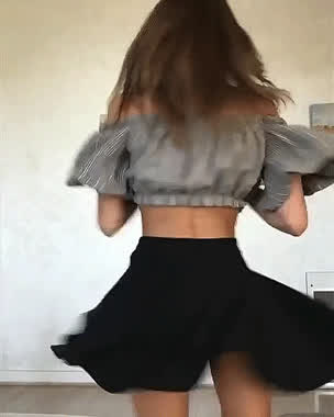 Ass Dancing Panties Upskirt clip