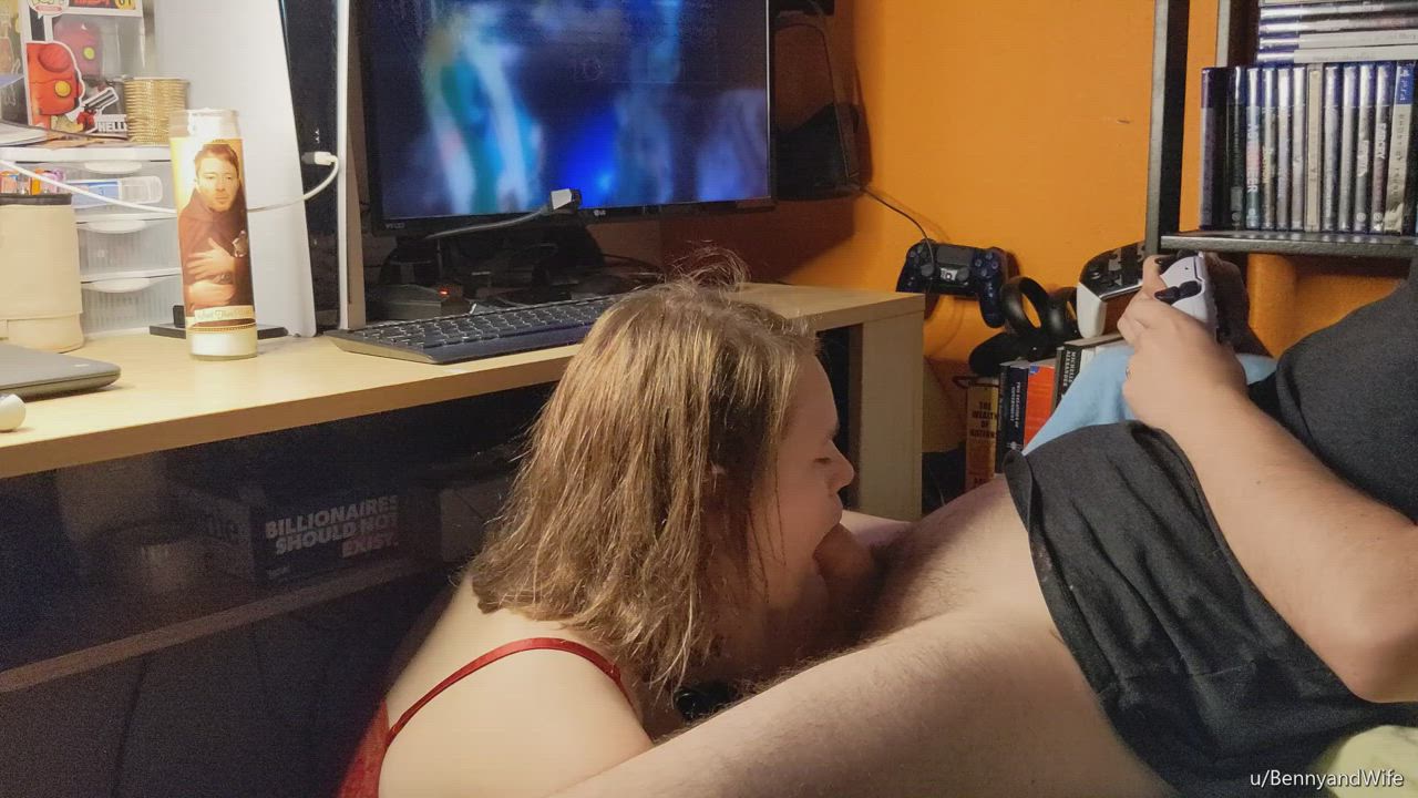 Blowjob Face Fuck Fleshlight Freeuse Gamer Girl Wife clip