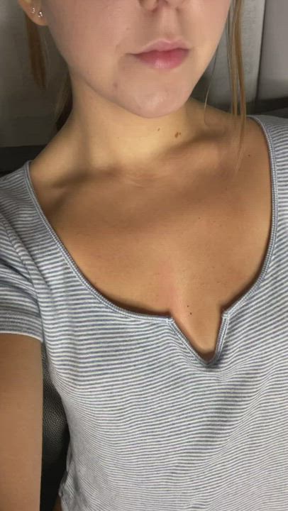 Hey daddy, would you cum on the tits of a small college girl?