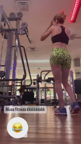 big ass body boobs celebrity goddess gym leggings tank top thighs tiktok clip