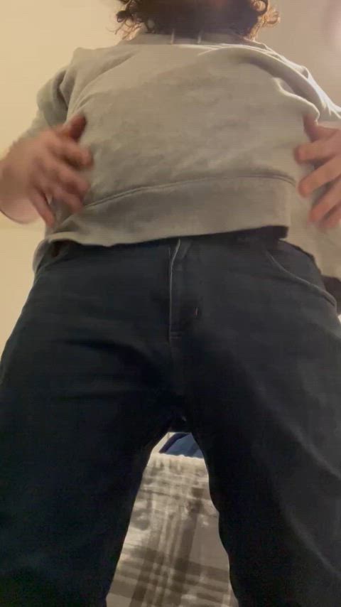 Tossing off my clothes (23 M Top)