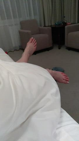 Would you spend the weekend with my feet? ;)