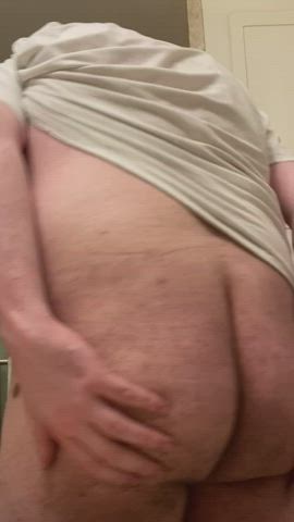 amateur anal play ass ass spread asshole bathroom bear fingering gay clip