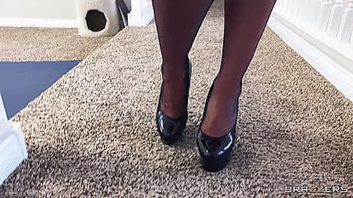 dee williams high heels milf stockings clip