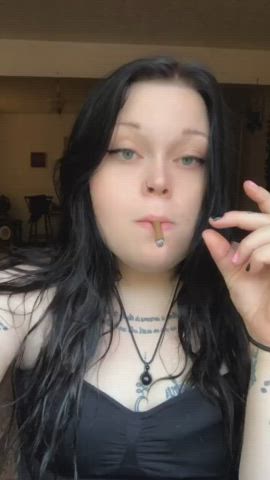 Innocent Smoking Thick clip