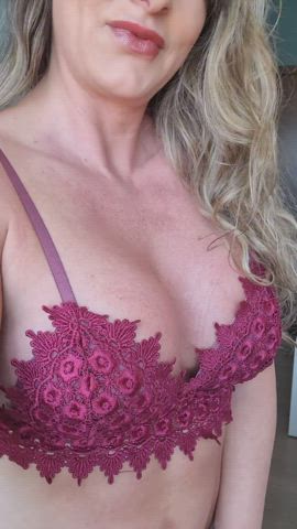These hard nipples will get even harder inside your mouth... wanna feel it? [f][46]