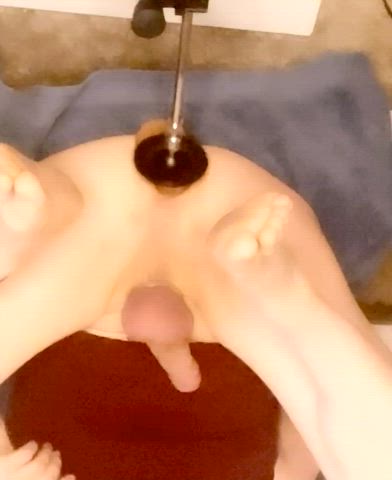amateur anal deep penetration dildo feet fuck machine masturbating moaning soles