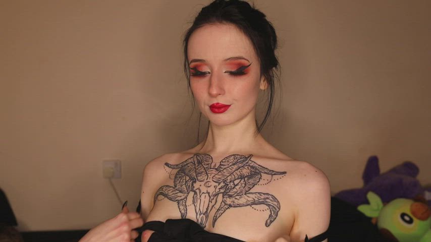 My boobs keep getting in the way of my tattoo care! Links to view are down below