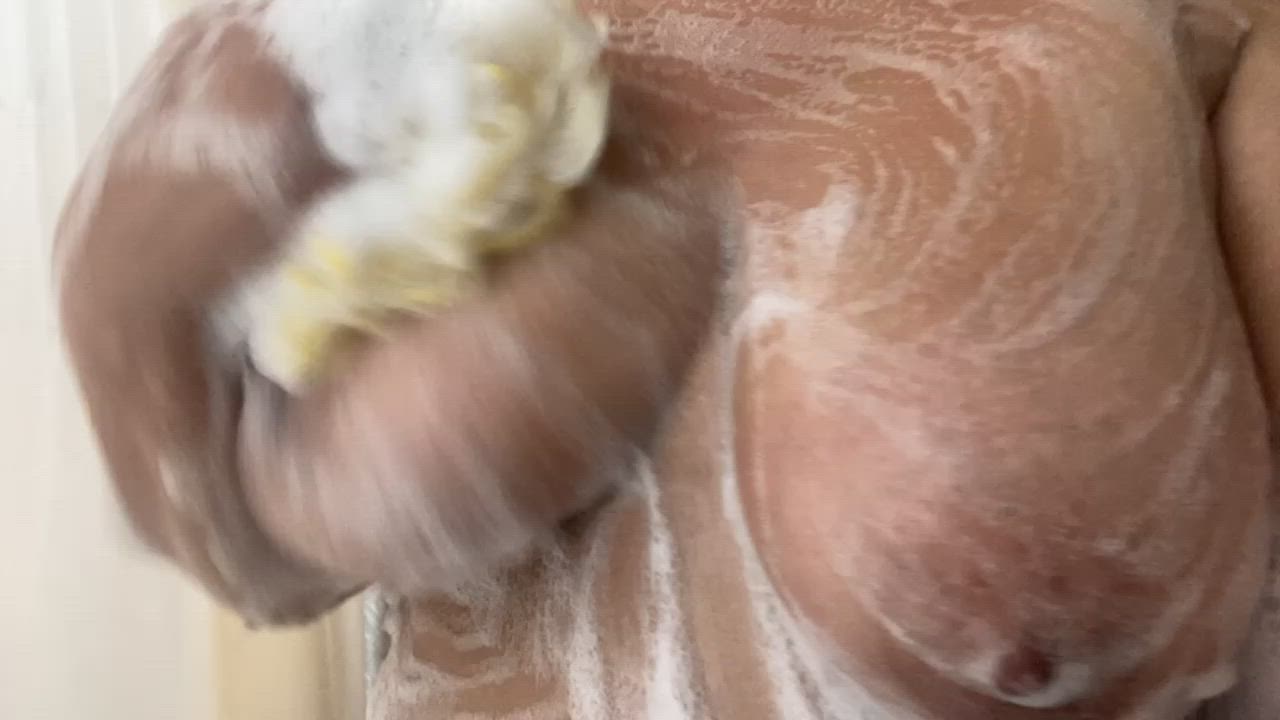 Big Tits Boobs Latina Soapy clip