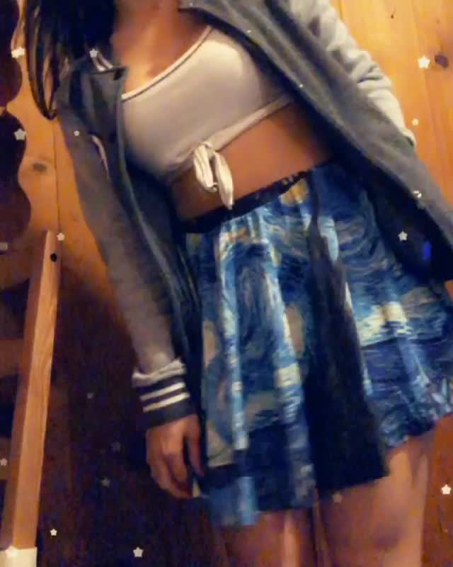 New skirt dance. I love this because it reminds me of this one Doctor Who episode