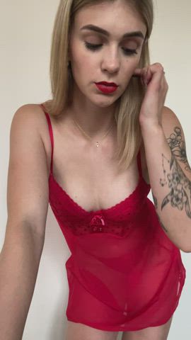 I just want to be your little fuck doll…