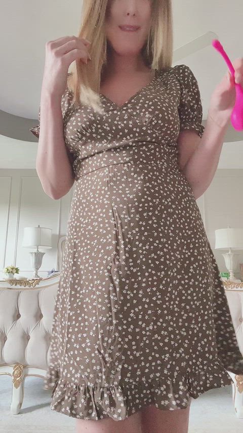 blonde dress hotwife milf masturbating petite pussy tease toy wet pussy clip