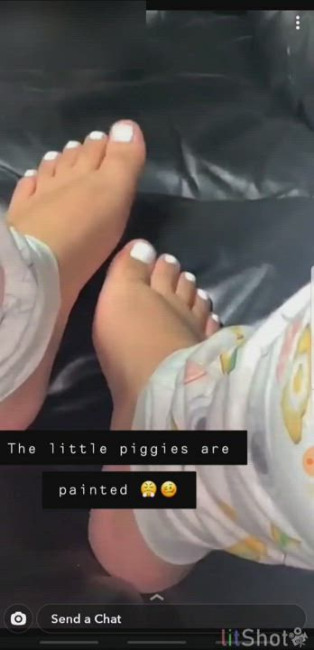Cute Feet Toes Uncensored clip