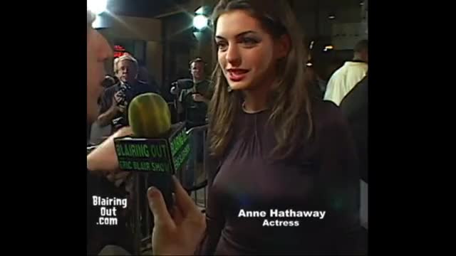 Anne Hathaway 2