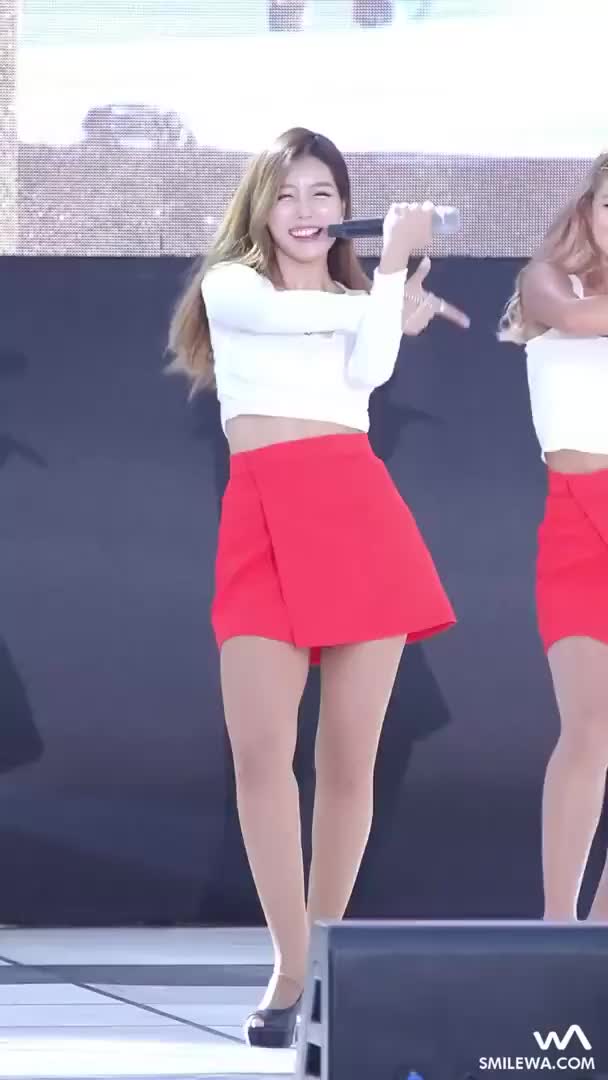 Dancing Girls Korean clip