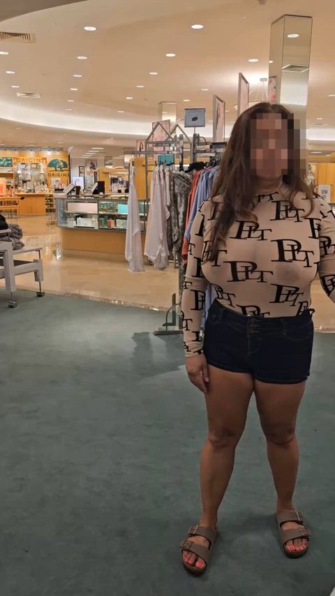 My titties in SHEER while shopping