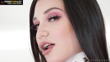 Anal Brunette Pale clip