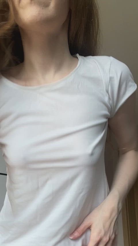 braless nipples onlyfans petittits petite pokies redhead sweetpetite teen teens amateur-girls