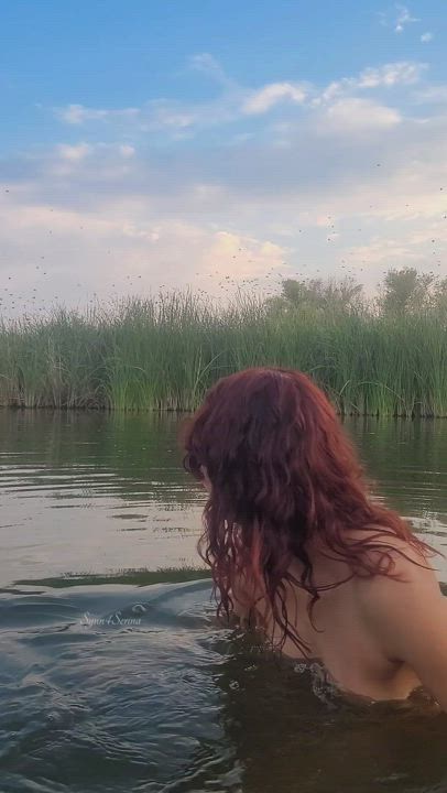 Latina Natural OnlyFans Outdoor Public Redhead Smile Wet clip