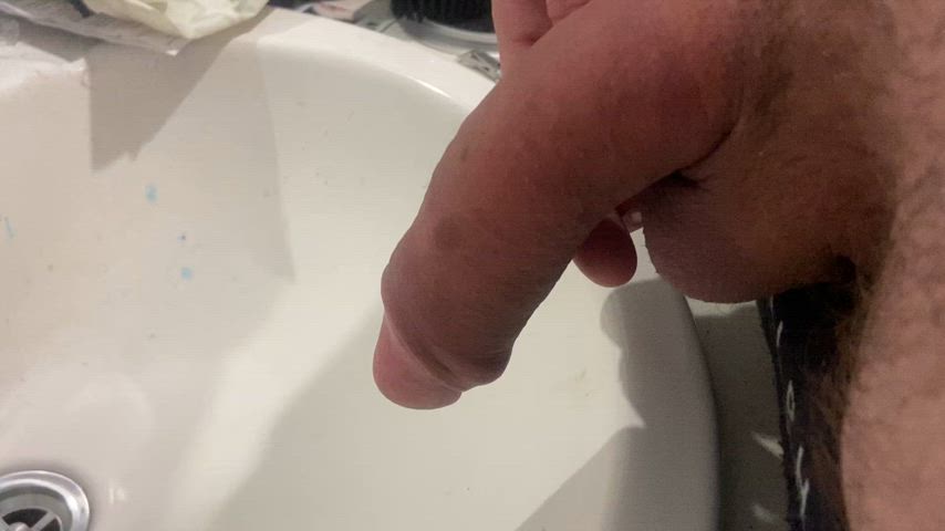 i always need to piss after pumping my cock and edging myself