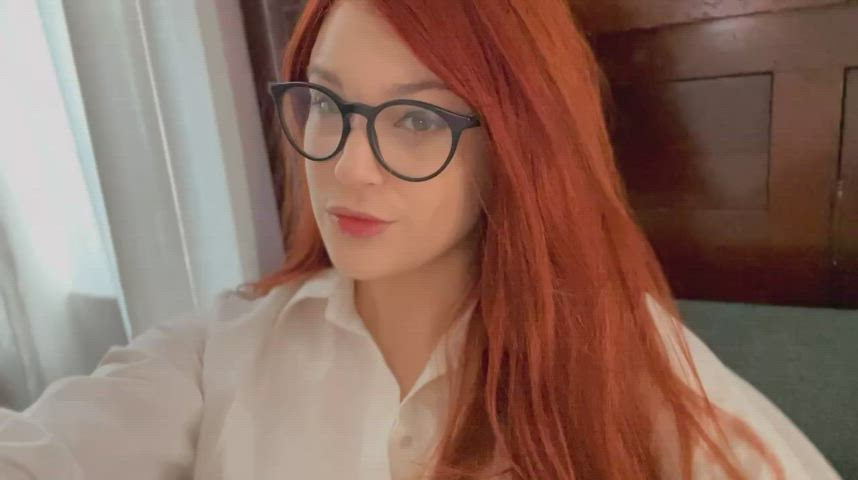 glasses long hair pussy redhead clip