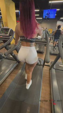 So slut at the gym 😈😈 [oc]