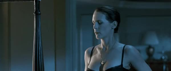 Jamie Lee Curtis and her fantastic tits in True Lies