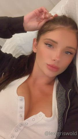 Blue Eyes OnlyFans Teen clip