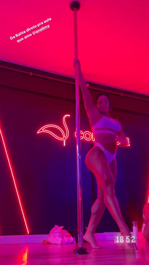 ass big ass big tits brazilian celebrity dancing muscular girl pole dance clip