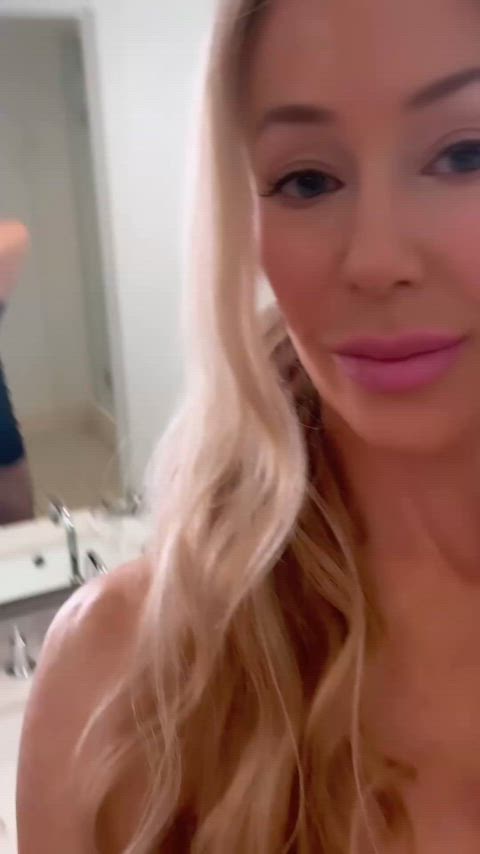 amateur blonde fansly girls hotwife milf step-mom r/porninfifteenseconds clip