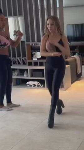 blonde brazilian celebrity dancing heels yoga pants clip