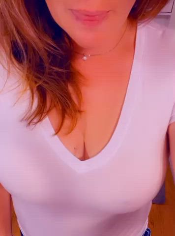 Big Tits Boobs Bouncing Tits Hotwife Nipples OnlyFans Rubbing Tits Topless clip