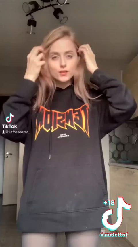 amateur thot tiktok clip