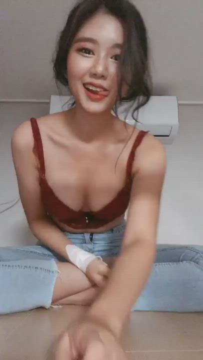 Asian Jeans Stripping clip